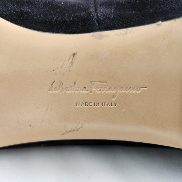 Black Suede Salvatore Ferragamo Ballet Flats - Sz 9 - Picture 7 of 9